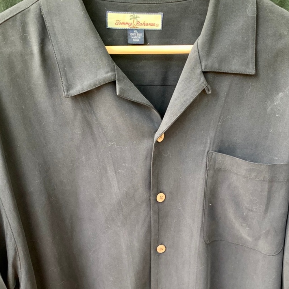 Men's XL Tommy Bahama Shirt